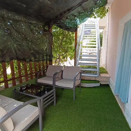 Apartment Igraliste Mirakul