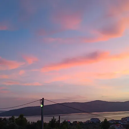 Διαμέρισμα Igraliste Mirakul Seget Vranjica